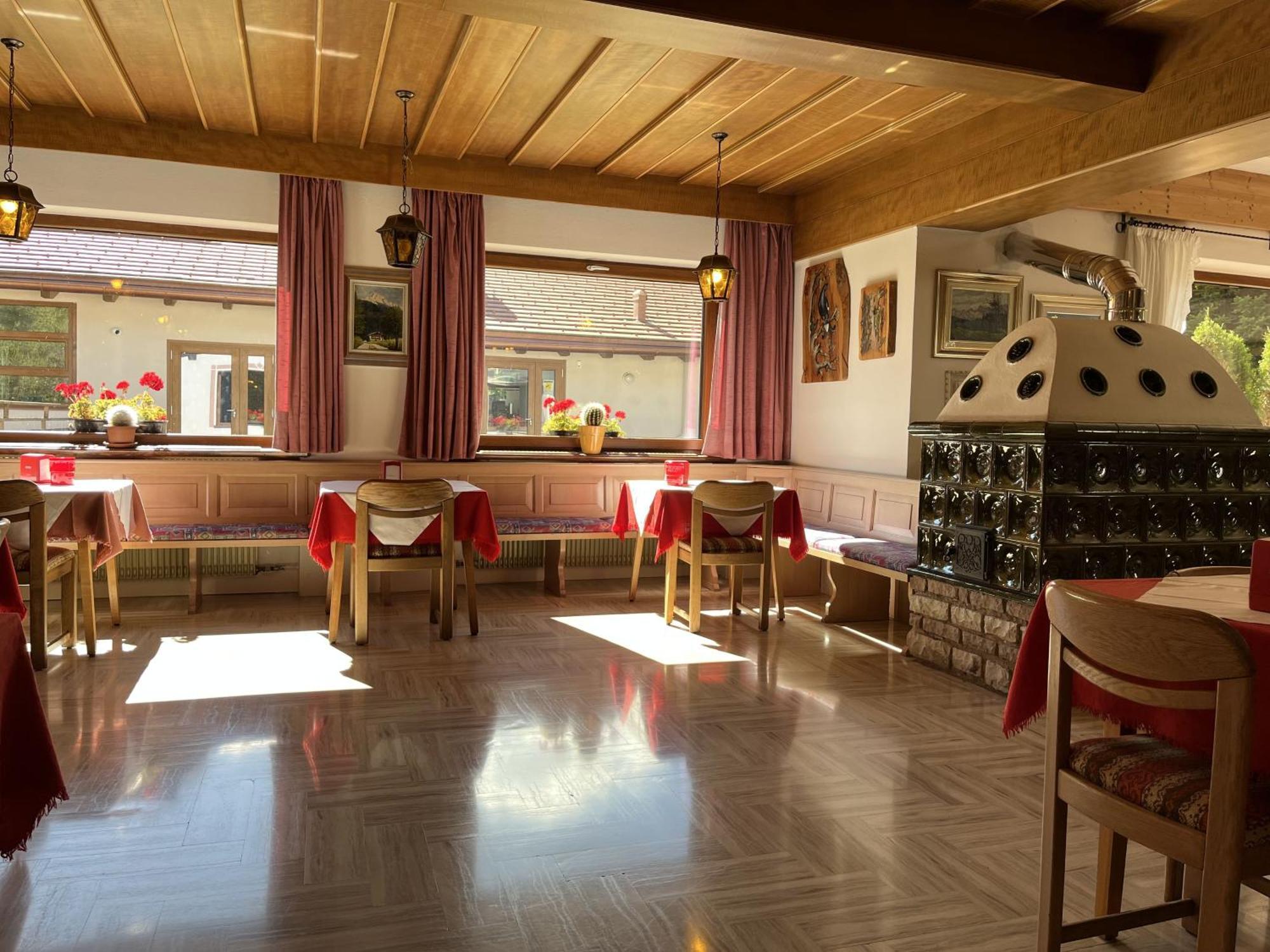 B&B Bucaneve Vigo di Fassa Ngoại thất bức ảnh